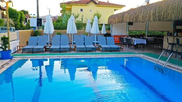 Club Ako Apartments | easyJet holidays